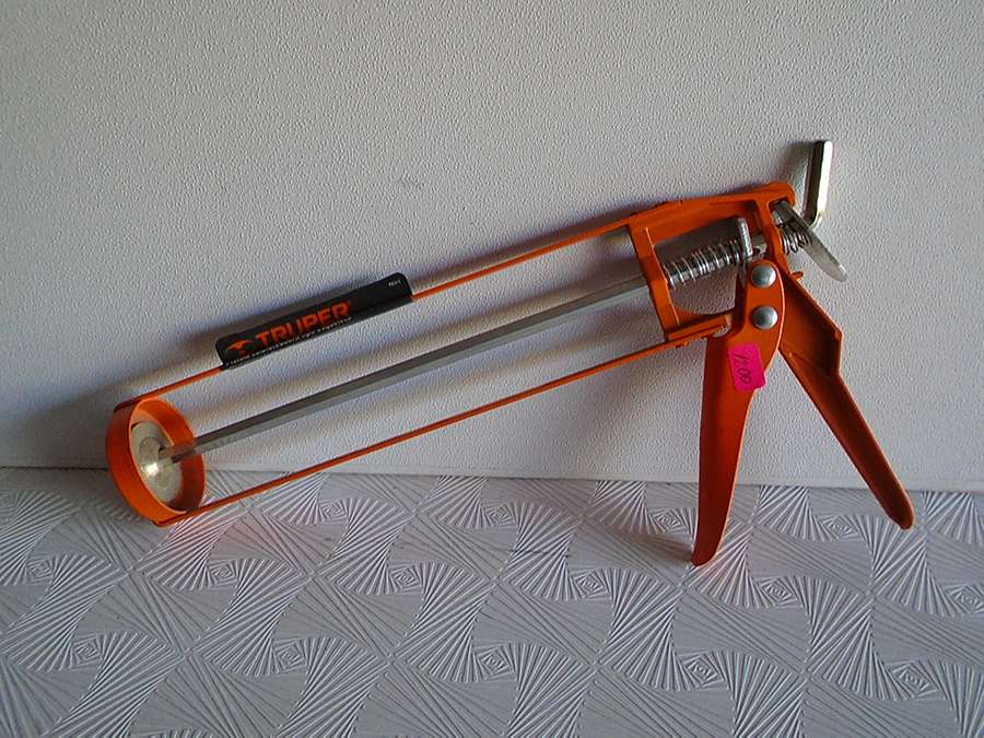 Pistola Calefactoria Tipo Esqueleto Truper